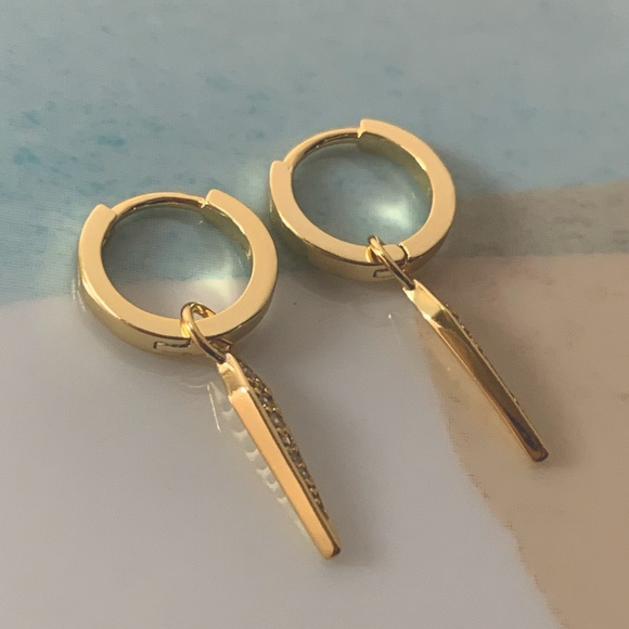 NWT 18K Gold Plated, 925 Sterling Silver Huggie Hoop Dangling Sword Earrings - Picture 6 of 12